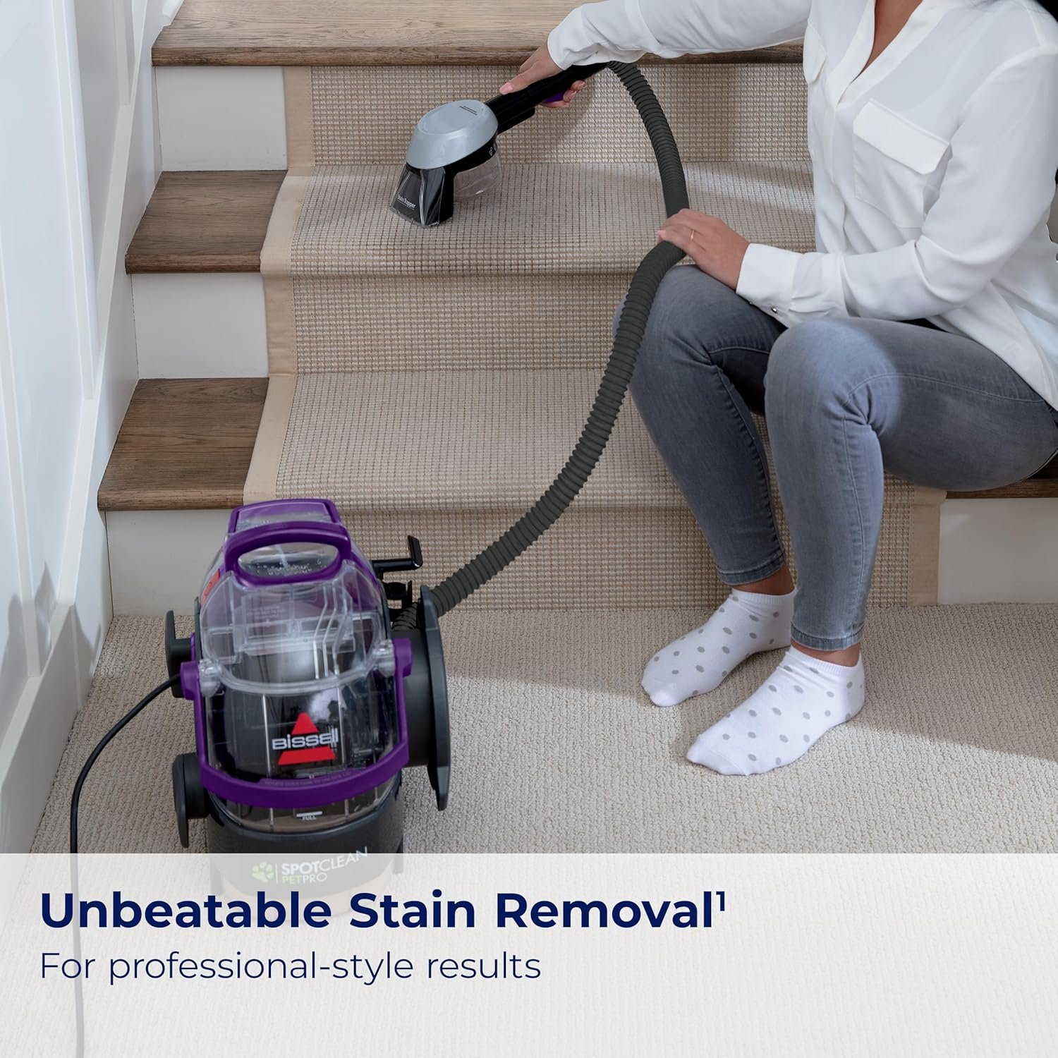 Bissell SpotClean Pet Pro 2458 - in use on carpet