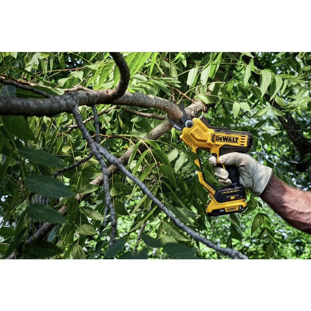 DEWALT 20V MAX Pruning Shears DCPR320B - Amazon gallery view 6