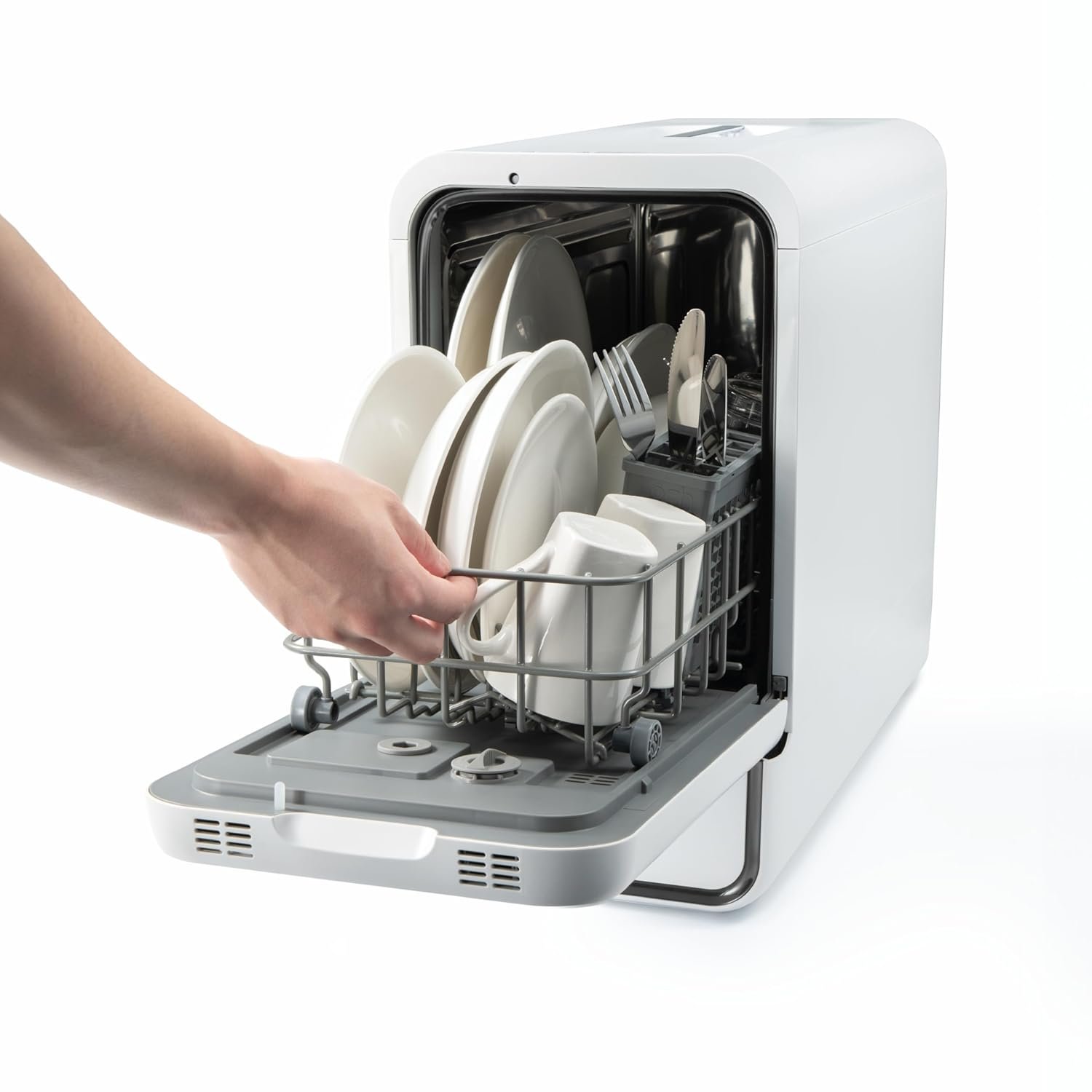 Loch Capsule Solo dishwasher in kitchen setting