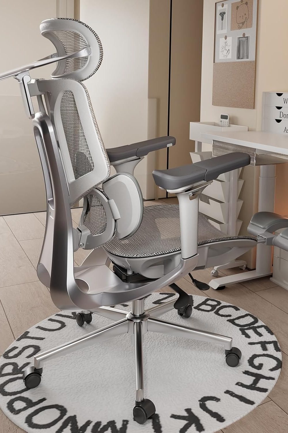 Hbada E3 Pro Big & Tall Office Chair adjustable features close-up