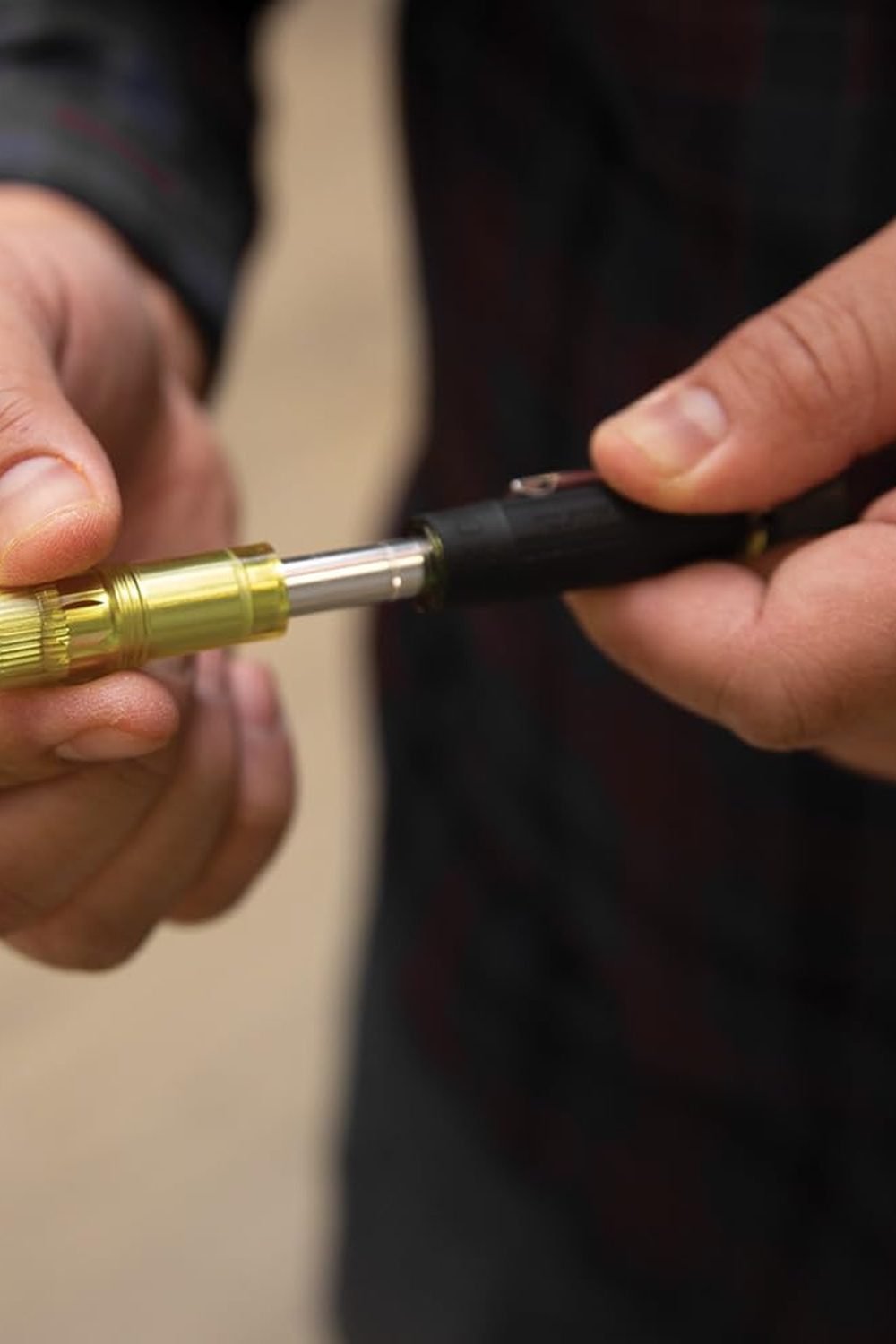 Klein Tools 32613 Multi-Bit Screwdriver, Precision HVAC 3-in-1 Pocket Screwdriver with Phillips, Slotted and Schrader Bits in use at home - Klein Tools 32613 Multi-Bit Screwdriver, Precision HVAC 3-in-1 Pocket Screwdriver with Phillips, Slotted and Schrader Bits