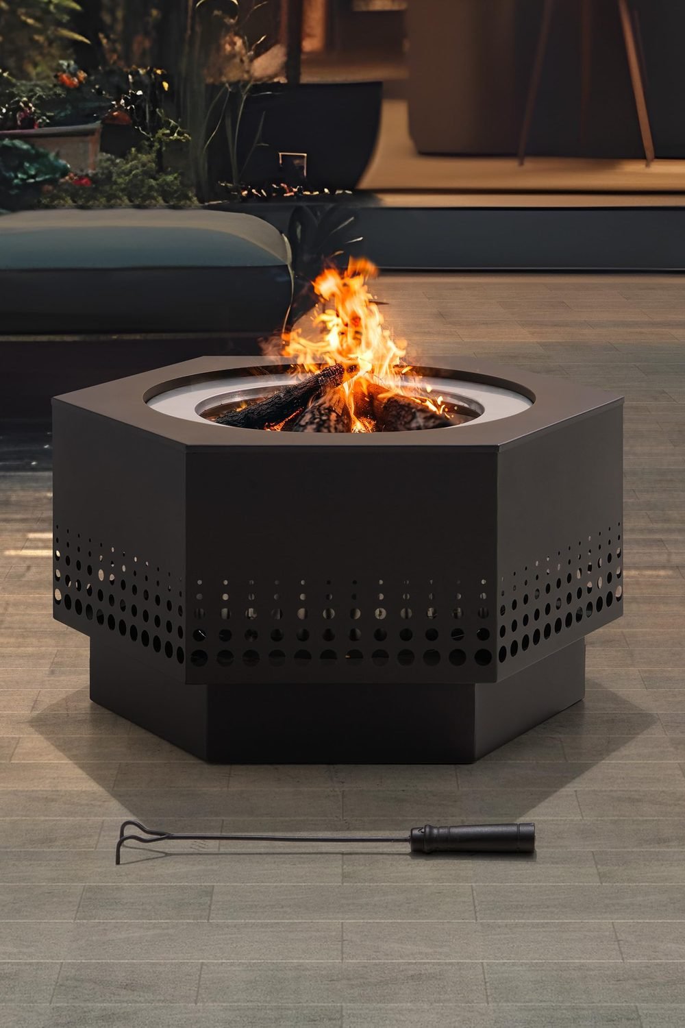 SUNJOY Smokeless Fire Pit 28-Inch Hexagonal Firepit Outdoor, Stainless Steel Wood Burning Fireplace with Removable Ash Pan, PVC Cover and Fire Poker, Ideal Camping, Bonfire, Backyard, Black packaging and contents - SUNJOY Smokeless Fire Pit 28-Inch Hexagonal Firepit Outdoor, Stainless Steel Wood Burning Fireplace with Removable Ash Pan, PVC Cover and Fire Poker, Ideal Camping, Bonfire, Backyard, Black